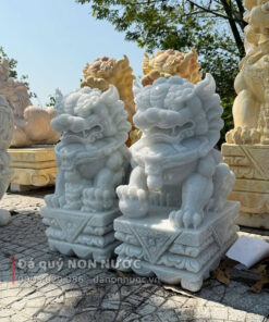 Tượng kỳ lân đá trắng