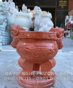 Lu hương đá đỏ