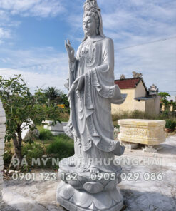 Tượng quan âm thế âm bồ tát bằng đá cao 3m