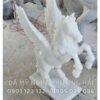 Tượng ngựa đá có cánh Pegasus