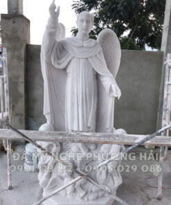 Tượng thánh Vinh Sơn ( Vicenter)