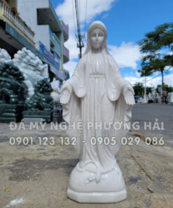 Tượng đá Đức mẹ ban ơn