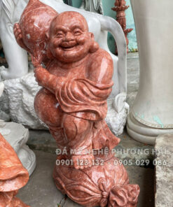 Tượng Phật di lặc đá đỏ đứng túi tiền